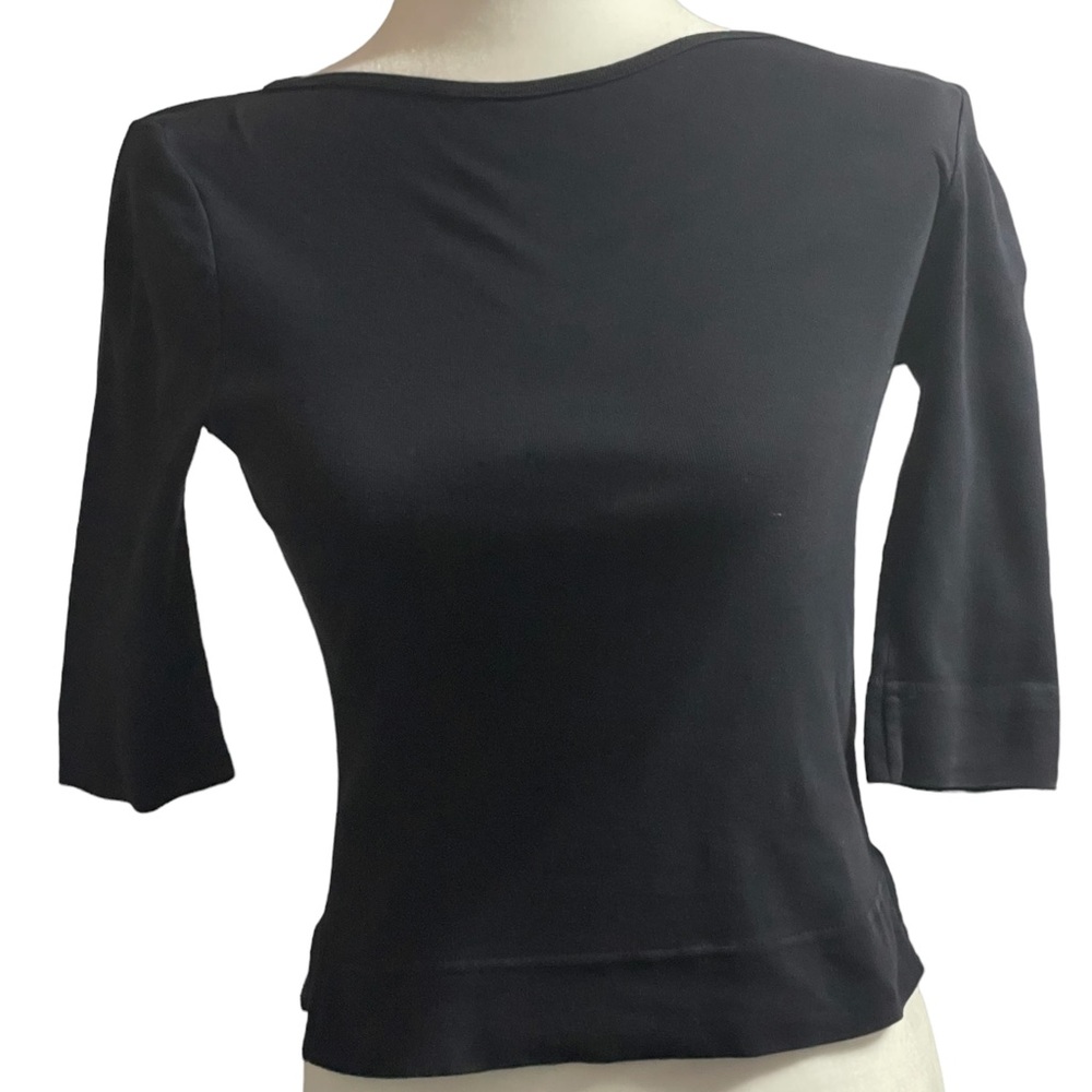 HELIUM AUTHENTIQUE PARIS  CUTE BLACK  CROP TOP SIZE/MEDIUM